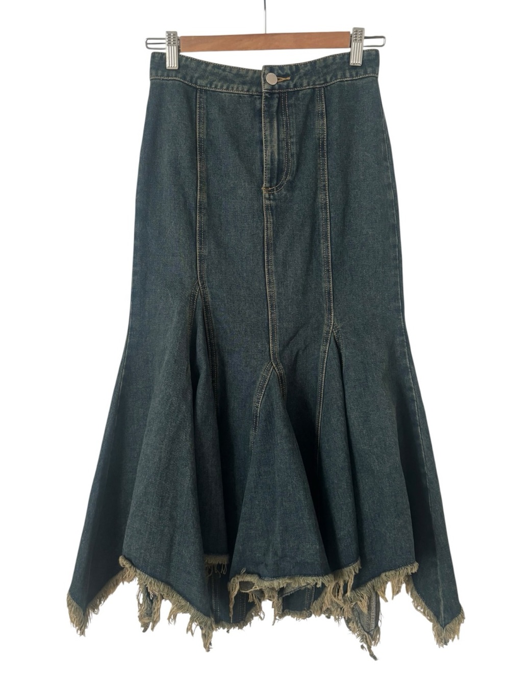 Urban Revivo Flared Denim Midi Skirt - Picture 2 of 4